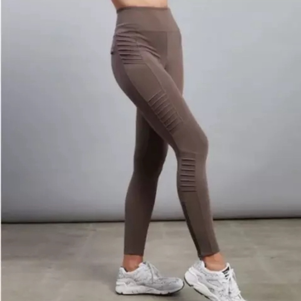 Athleta Delancey Moto leggings size xs - Picture 2 of 7